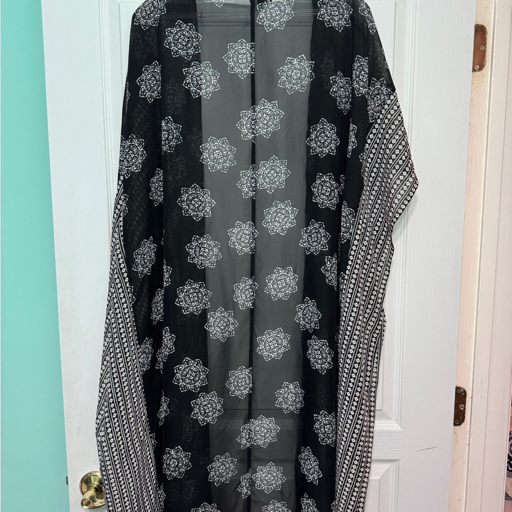Over piece - Picture 4 of 4